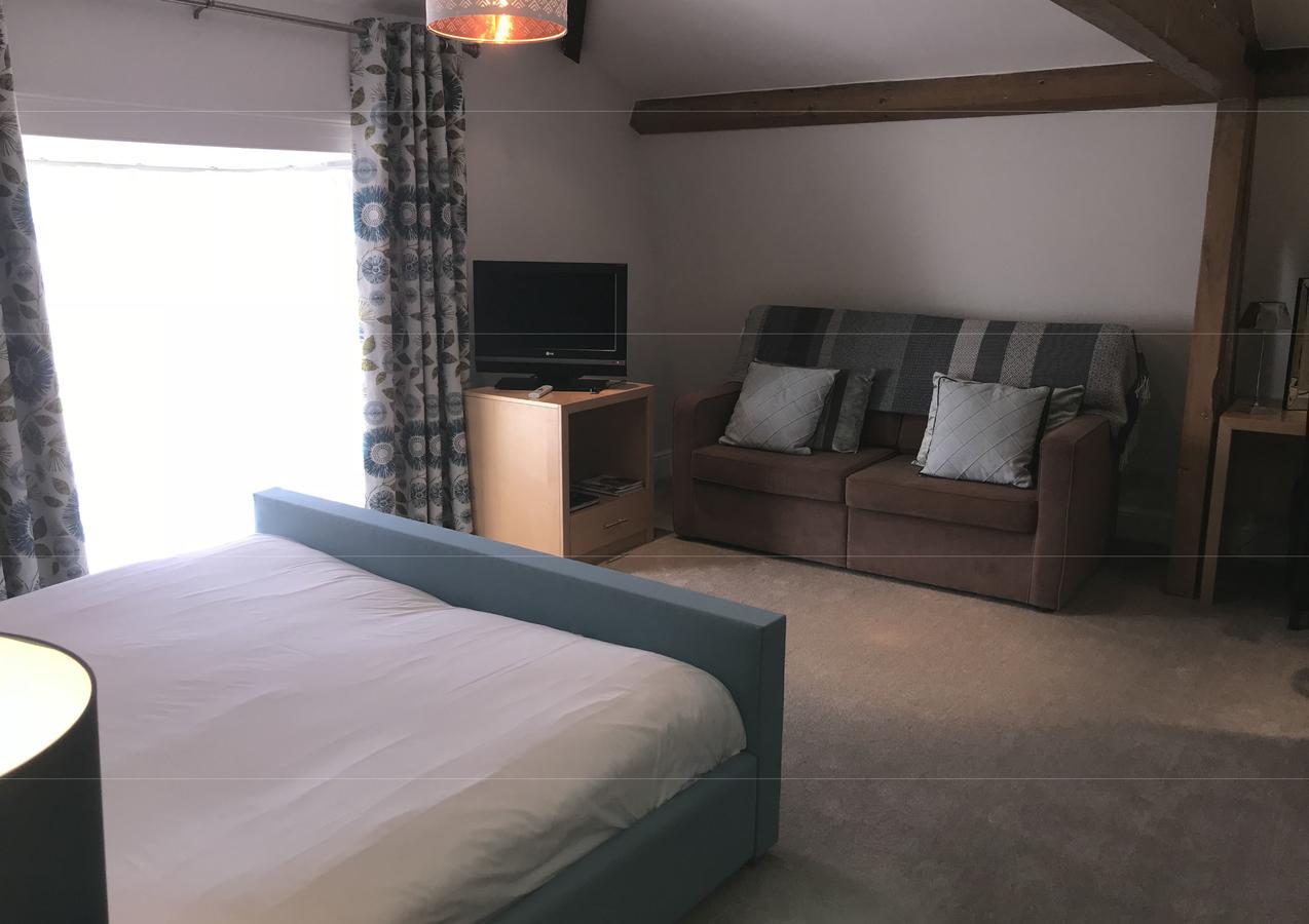 The Highworth Hotel Swindon Eksteriør bilde